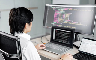吉林 ,php声明和调用变量的符号是什么？
